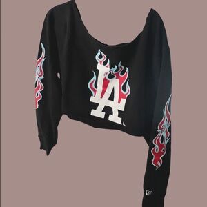 New era LA off the shoulder